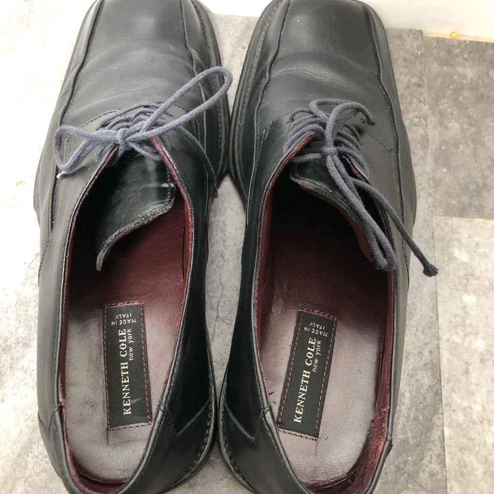 Kenneth Cole kenneth cole